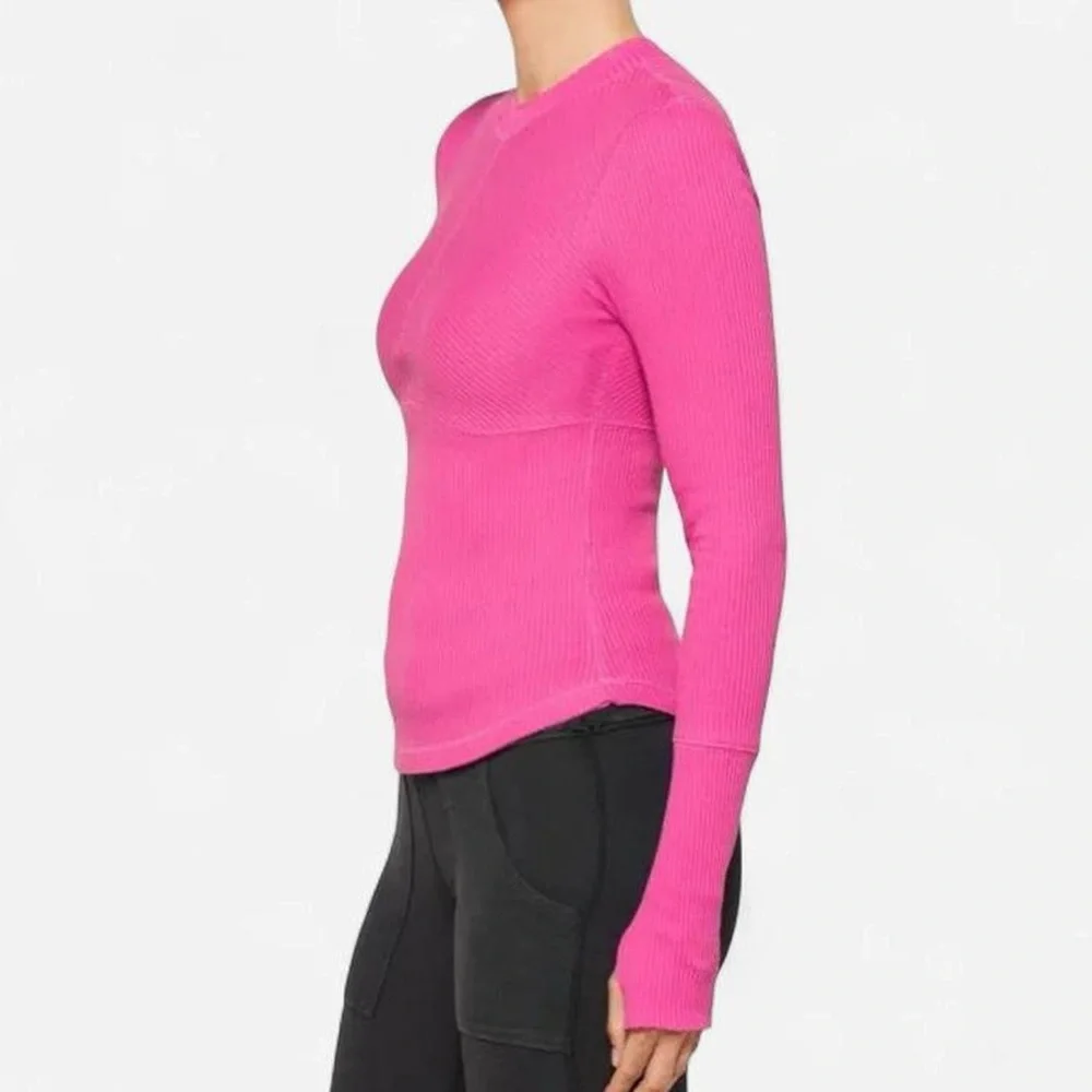 FREE PEOPLE FP Movement Laura Hot Pink Long Sleeve Active Top Medium NWOT - Picture 2 of 8